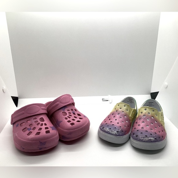 Cat & Jack | Crocks | size: 6 | color Pink | Bundle of Two - Picture 2 of 10